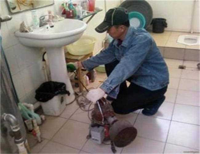 七大路管道疏通商用下水管道高压疏通机