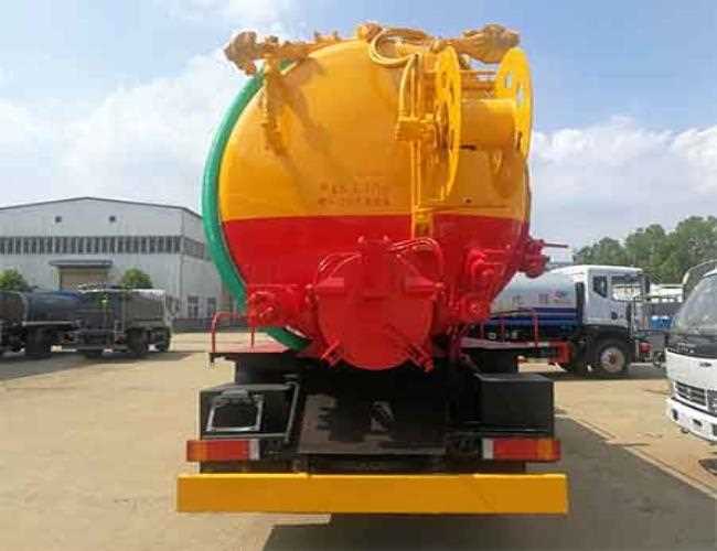 清理化粪池怎么弄(清理化粪池怎么弄干净)