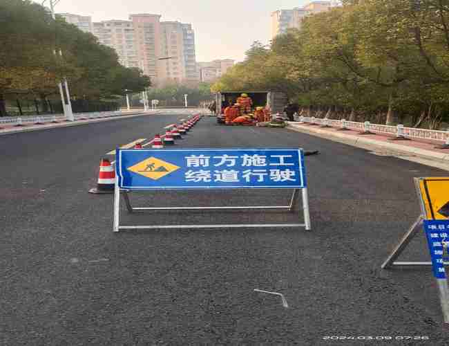 如何选择合适的抽污水车？-北京抽污水车选购指南